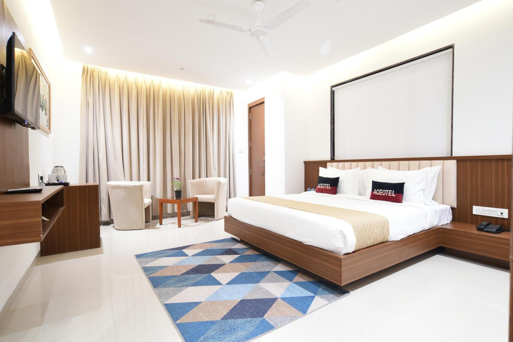 Aceotel Premier, Vijay Nagar 인도르 외부 사진